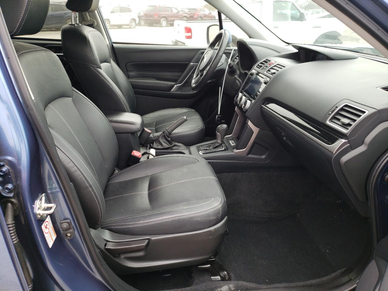 Photo 5 from auction – 2017 SUBARU FORESTER 2 with VIN JF2SJAWC8HH538375