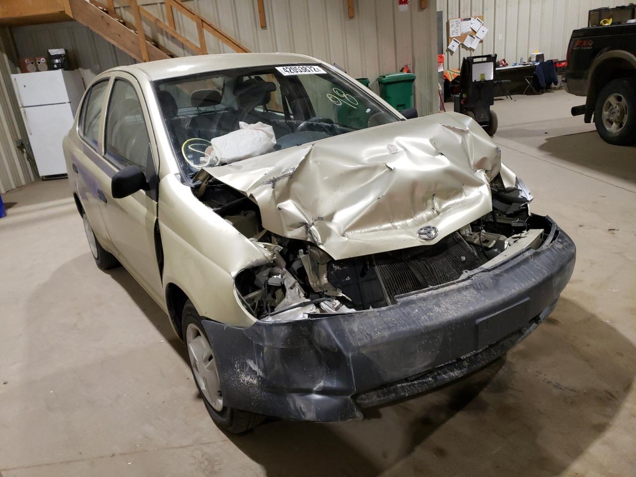TOYOTA ECHO 2000 with VIN JTDBT1232Y0072407 - Photo from auction