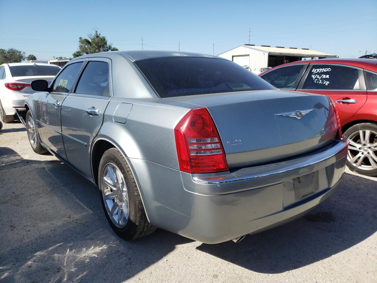 Photo 3 from auction – 2006 CHRYSLER 300C with VIN 2C3KA63H86H441961