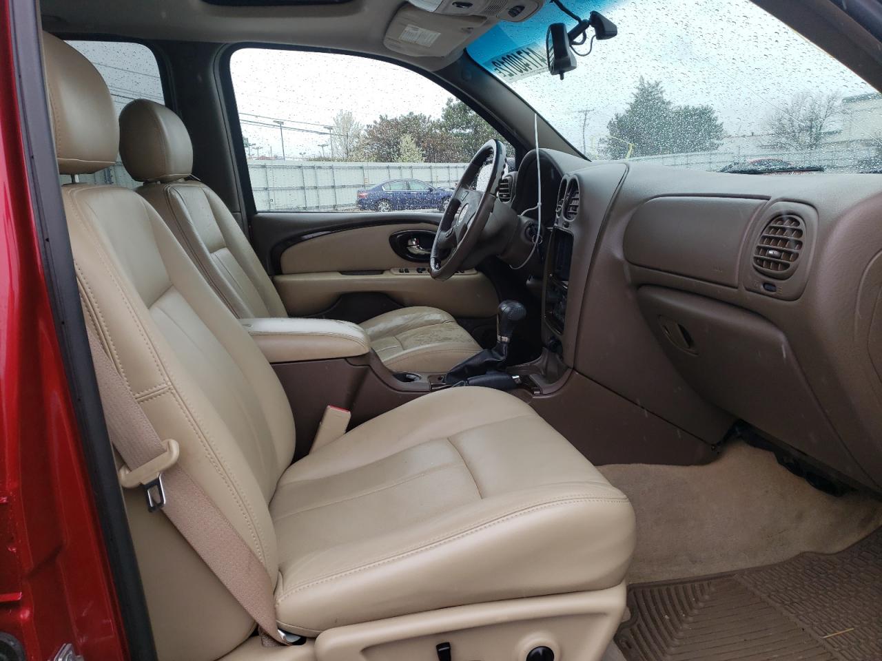 Photo 5 from auction – 2005 BUICK RAINIER CX with VIN 5GADT13S552290079