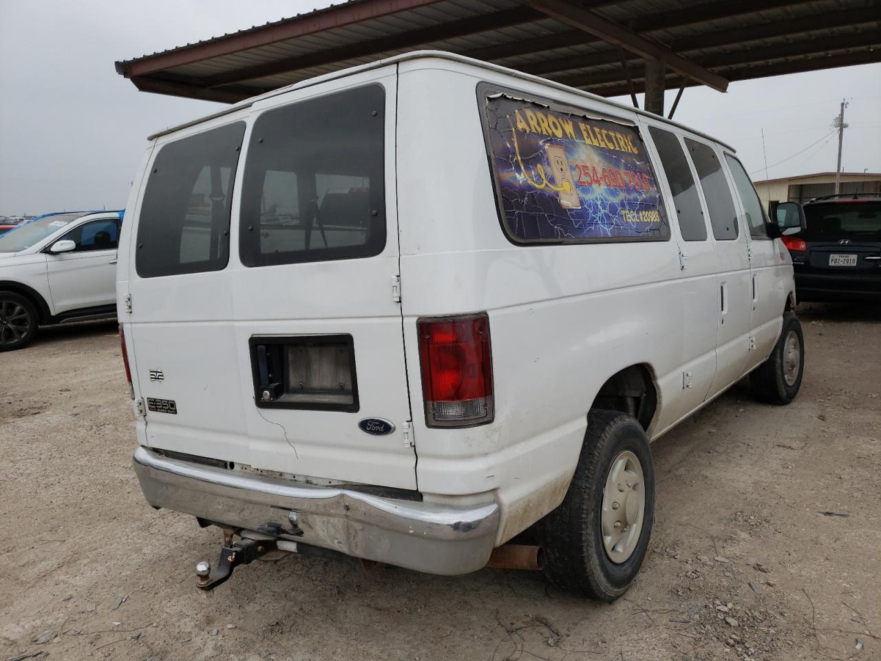 Photo 4 from auction – 2005 FORD ECONOLINE with VIN 1FBNE31L55HA46048