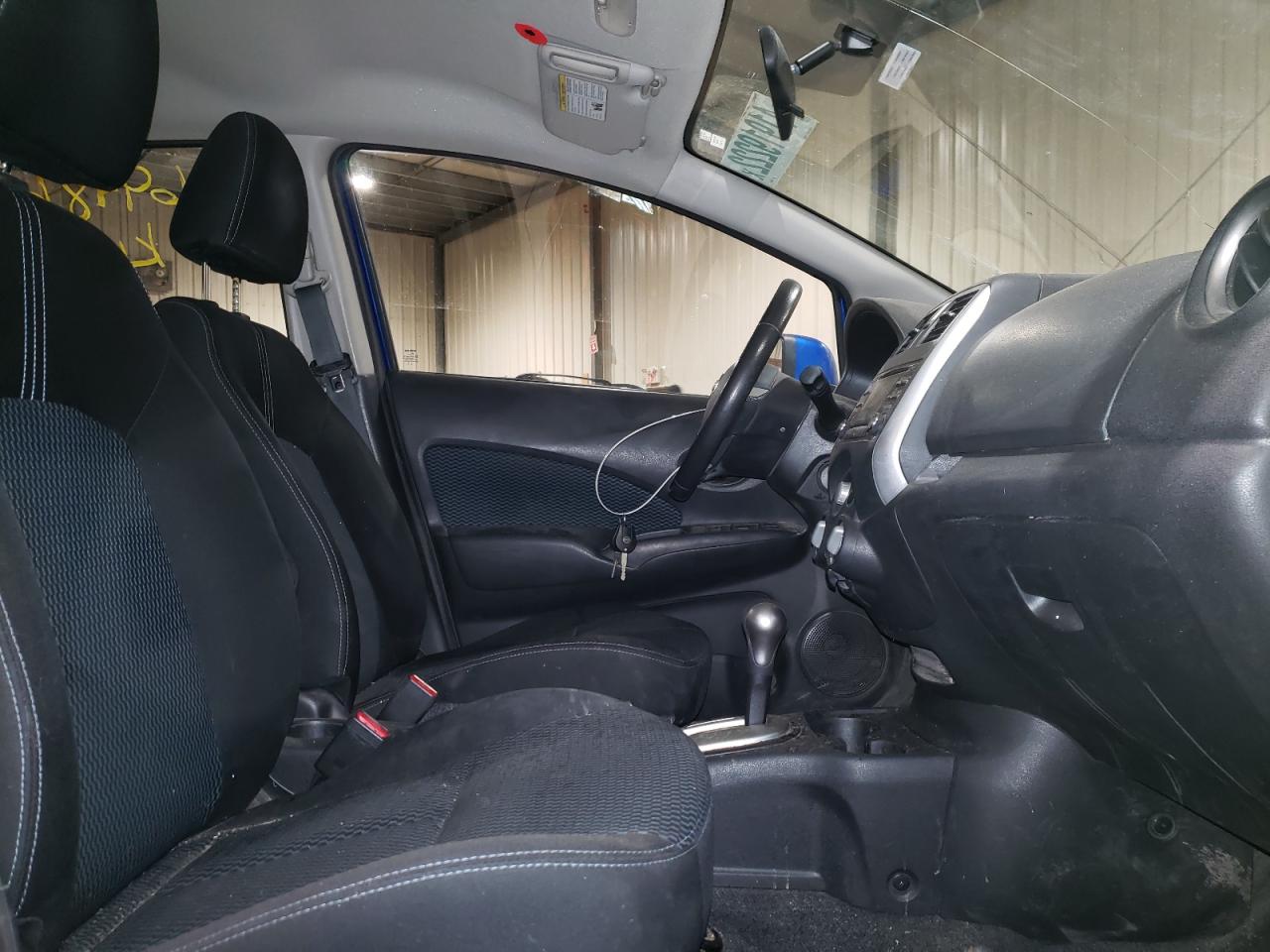 Photo 5 from auction – 2014 NISSAN VERSA NOTE with VIN 3N1CE2CP1EL395015