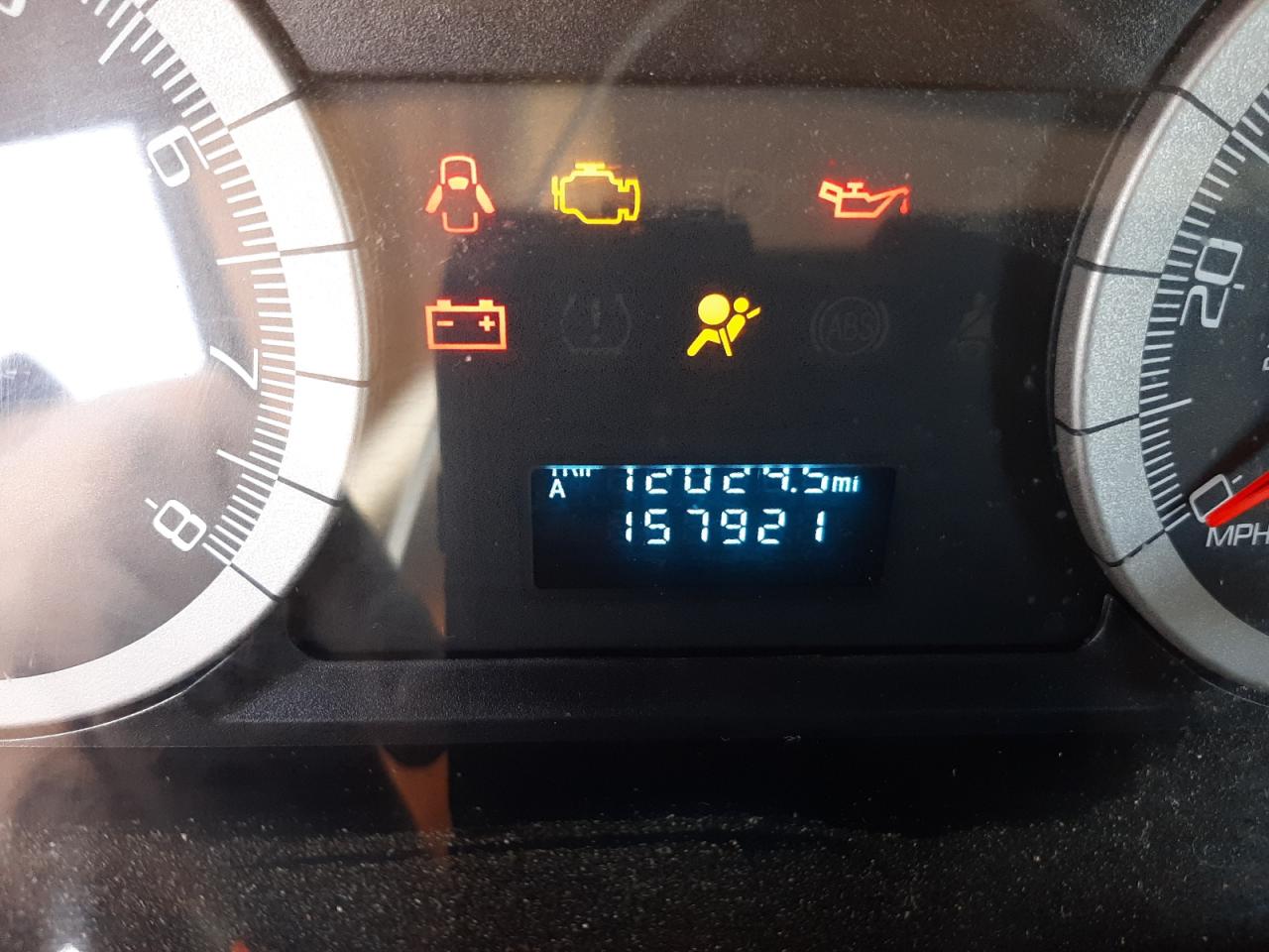 Photo 8 from auction – 2008 FORD ESCAPE XLT with VIN 1FMCU93158KE59773
