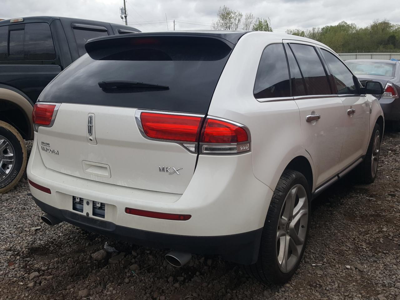 Photo 4 from auction – 2013 LINCOLN MKX with VIN 2LMDJ6JKXDBL46269