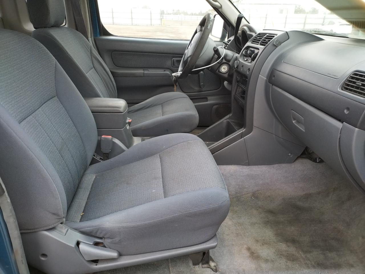Photo 5 from auction – 2002 NISSAN FRONTIER K with VIN 1N6DD26S42C314629