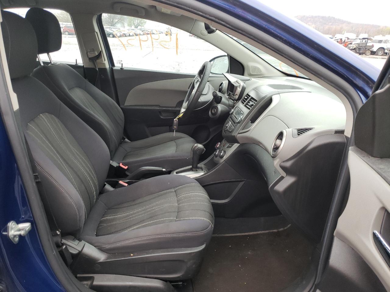 Photo 5 from auction – 2013 CHEVROLET SONIC LT with VIN 1G1JC5SH2D4157421