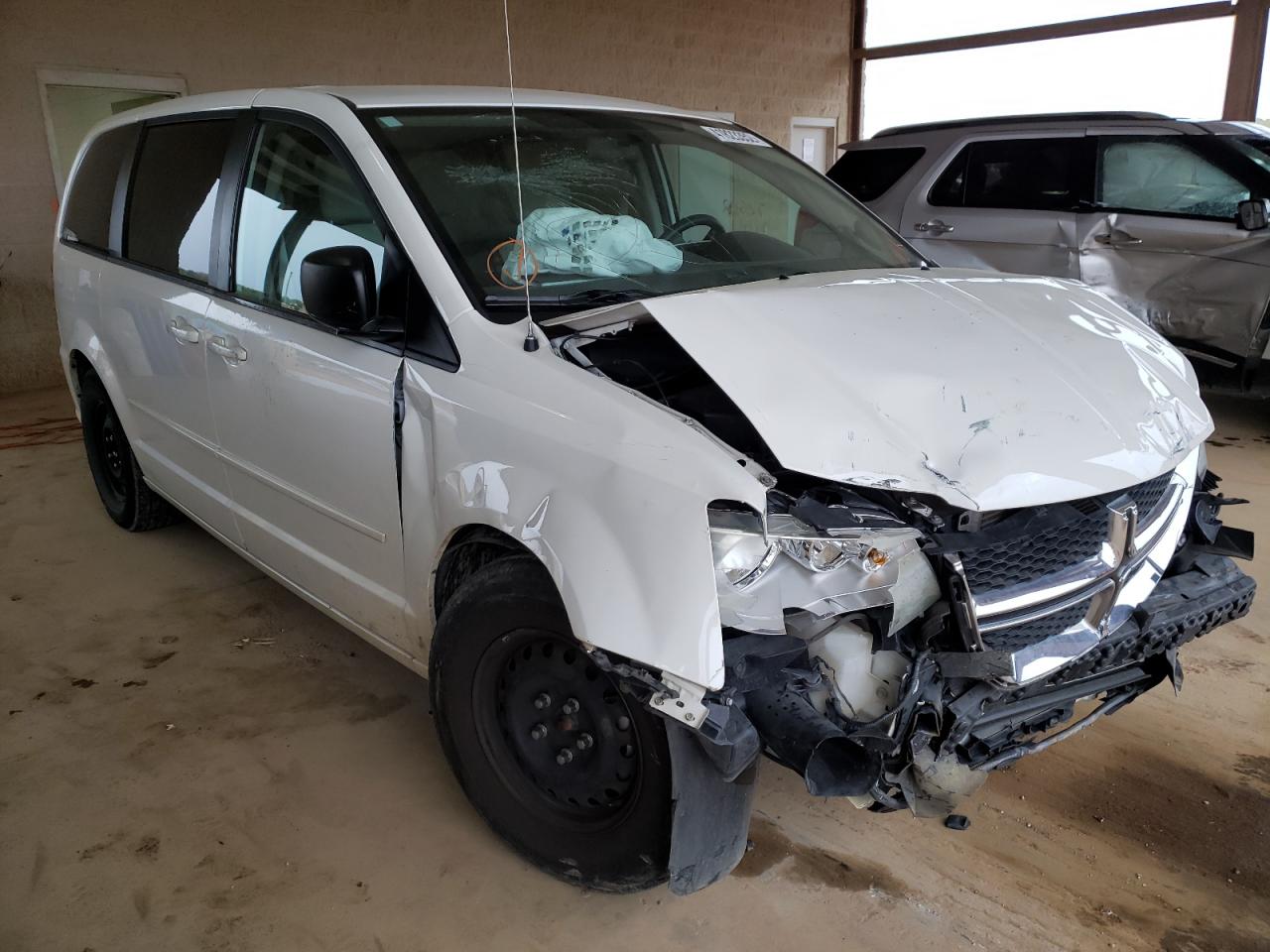 DODGE GRAND CARA 2011 with VIN 2D4RN4DGXBR646990 - Photo from auction