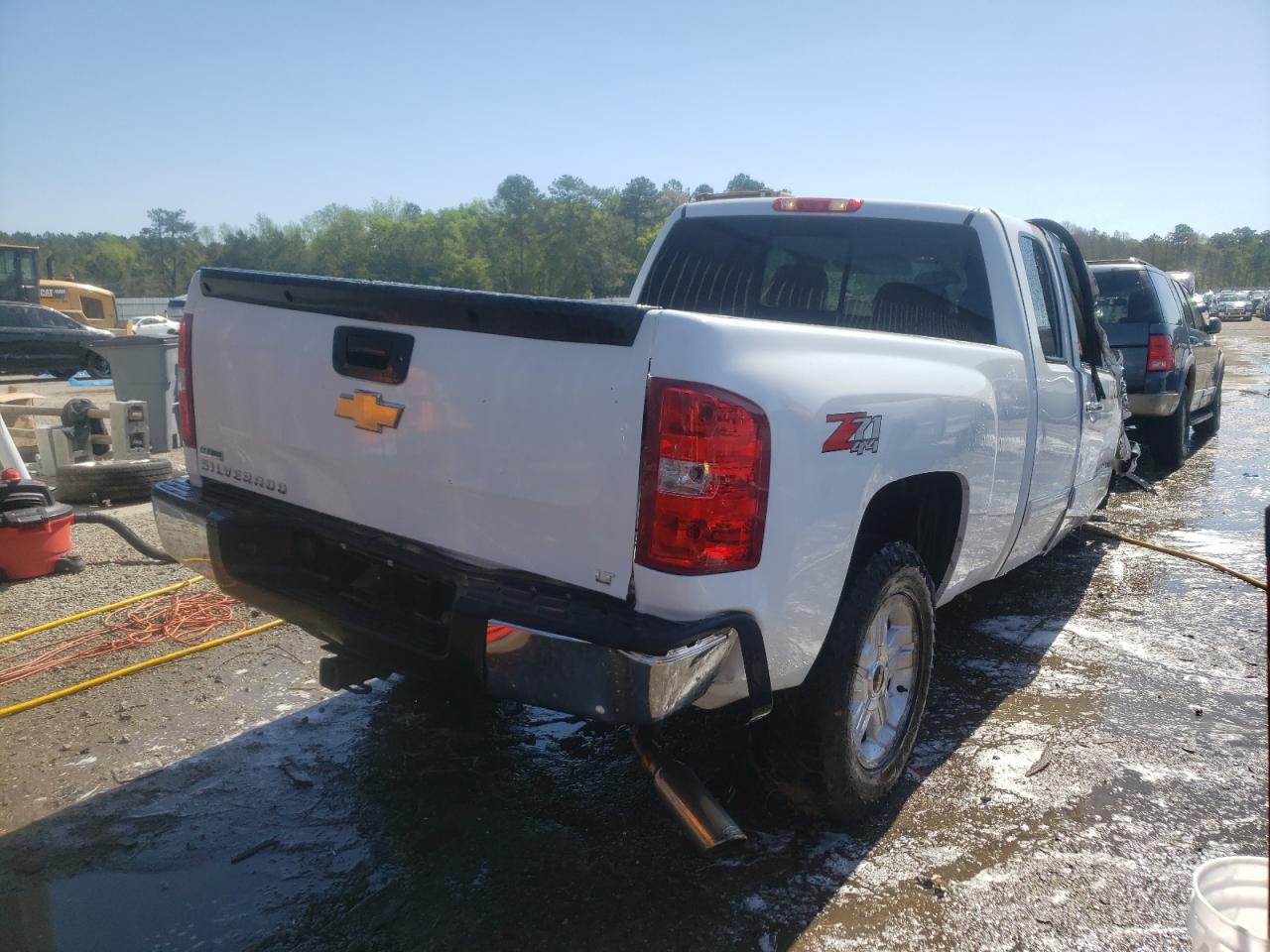 Photo 4 from auction – 2011 CHEVROLET silverado with VIN 1GCRKSE37BZ329874