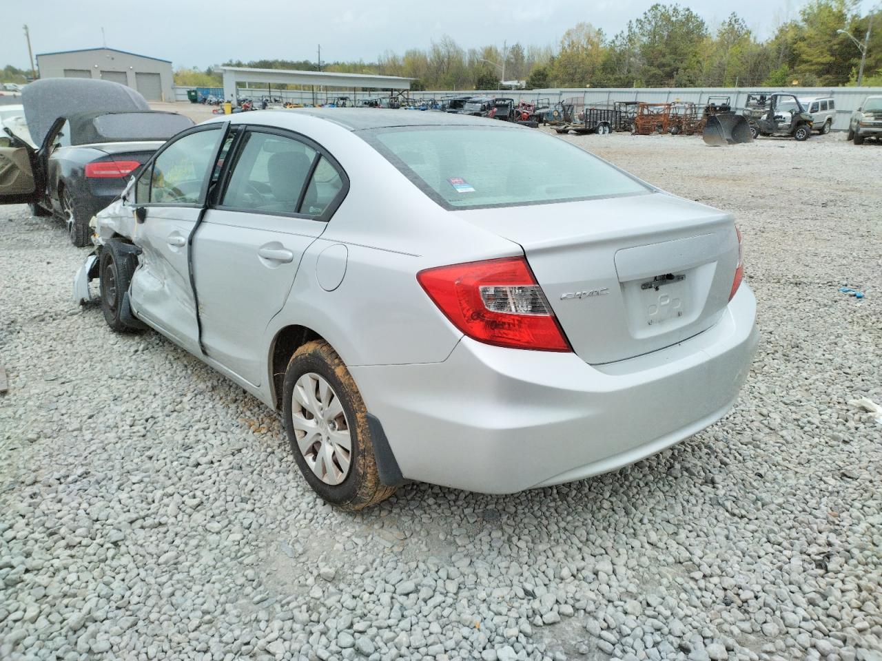 Photo 3 from auction – 2012 HONDA CIVIC LX with VIN 19XFB2F50CE081841