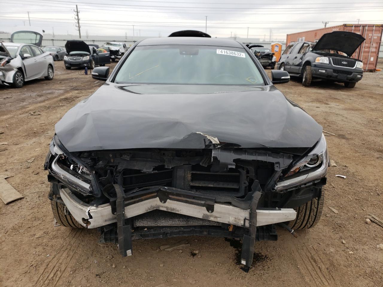 Photo 9 from auction – 2016 HYUNDAI GENESIS 3. with VIN KMHGN4JE2GU118258