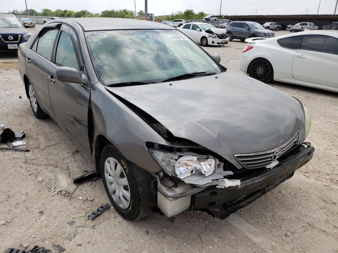 TOYOTA CAMRY LE 2005 with VIN 4T1BE32K35U629340 - Photo from auction