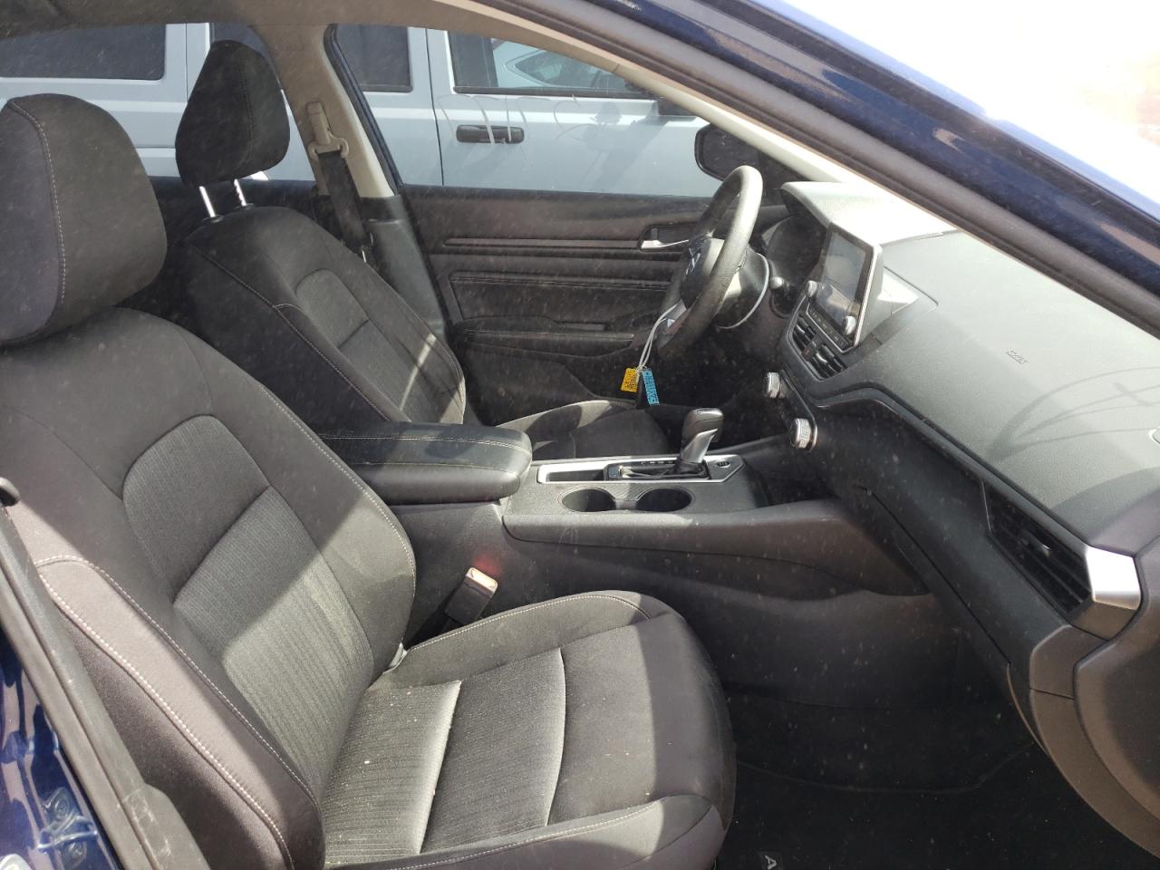 Photo 5 from auction – 2020 NISSAN ALTIMA S with VIN 1N4BL4BV9LC213845