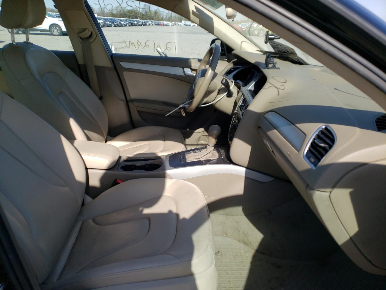 Photo 5 from auction – 2011 AUDI A4 PREMIUM with VIN WAUAFAFL9BN033107