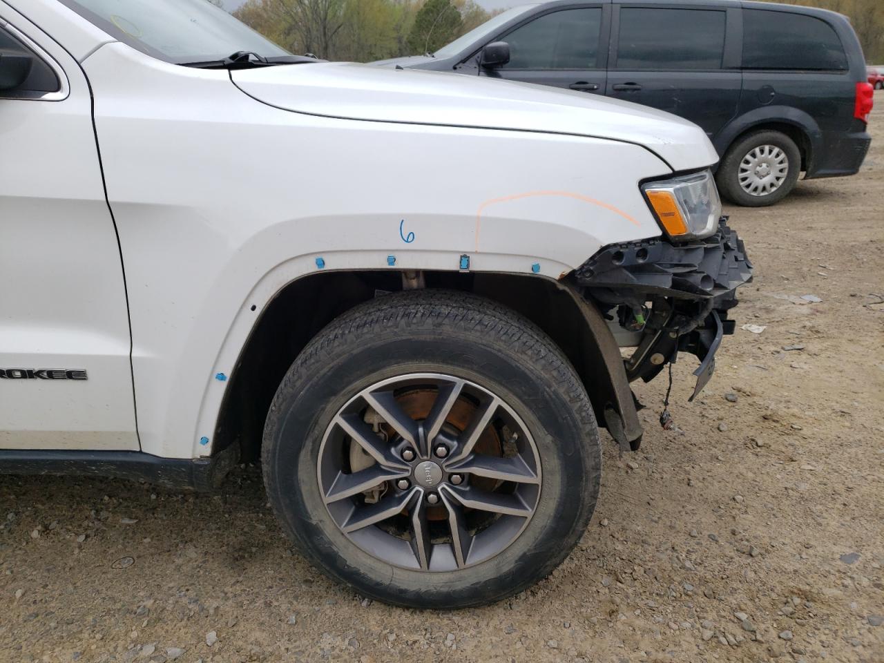 Photo 9 from auction – 2018 JEEP GRAND CHER with VIN 1C4RJFBG3JC304022