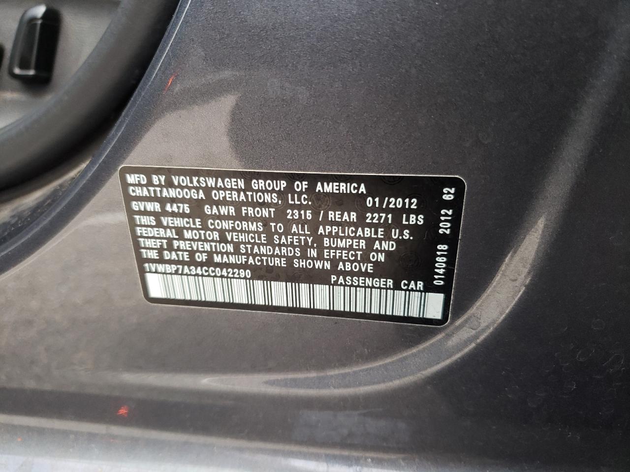 Photo 10 from auction – 2012 VOLKSWAGEN PASSAT SE with VIN 1VWBP7A34CC042290