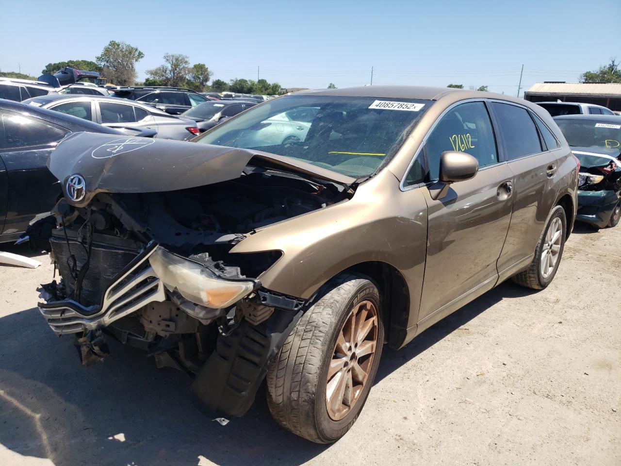 Photo 2 from auction – 2010 TOYOTA VENZA with VIN 4T3ZA3BB2AU028237
