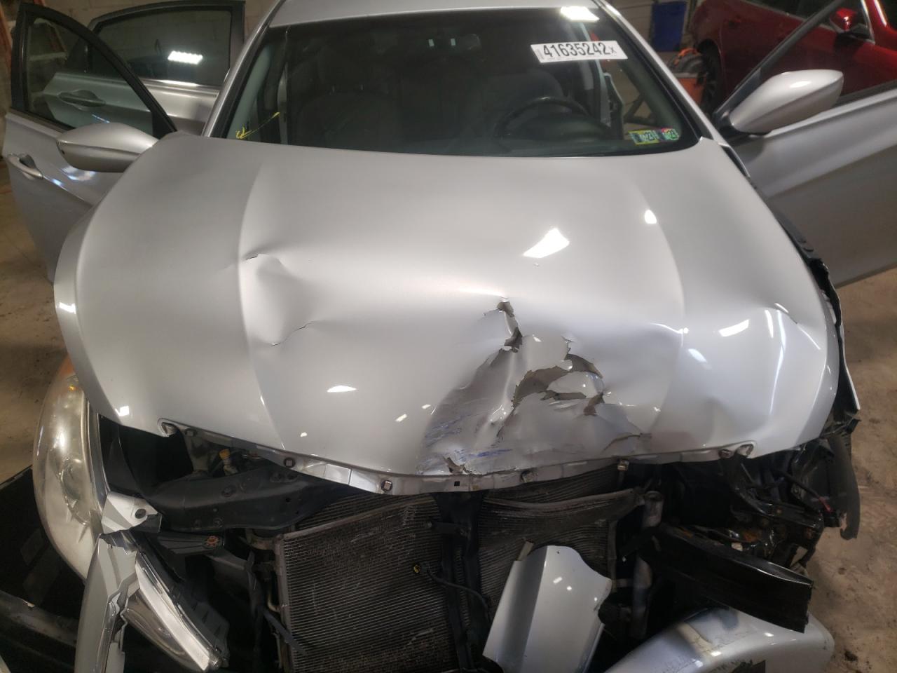 Photo 7 from auction – 2012 HYUNDAI SONATA GLS with VIN 5NPEB4AC6CH392733