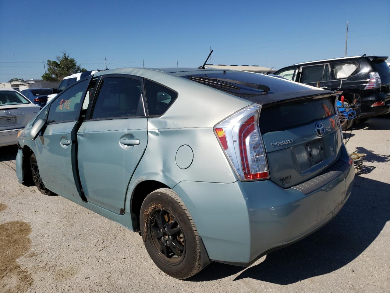 Photo 3 from auction – 2012 TOYOTA PRIUS with VIN JTDKN3DU9C1560882