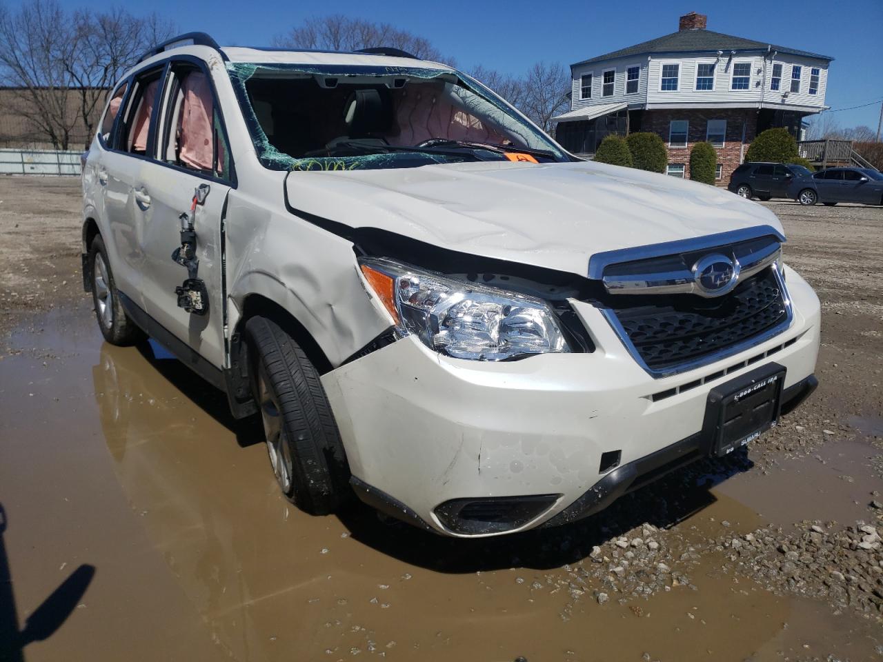 SUBARU FORESTER 2 2015 with VIN JF2SJAGC6FH802348 - Photo from auction