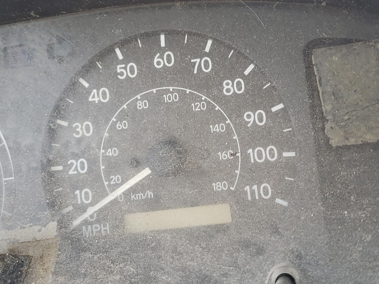 Photo 8 from auction – 1998 TOYOTA COROLLA VE with VIN 2T1BR12E9WC046275