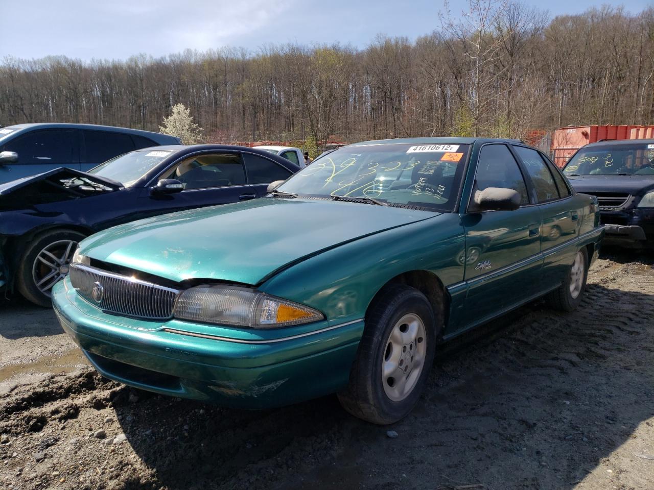Photo 2 from auction – 1997 BUICK SKYLARK CU with VIN 1G4NJ52T8VC440900