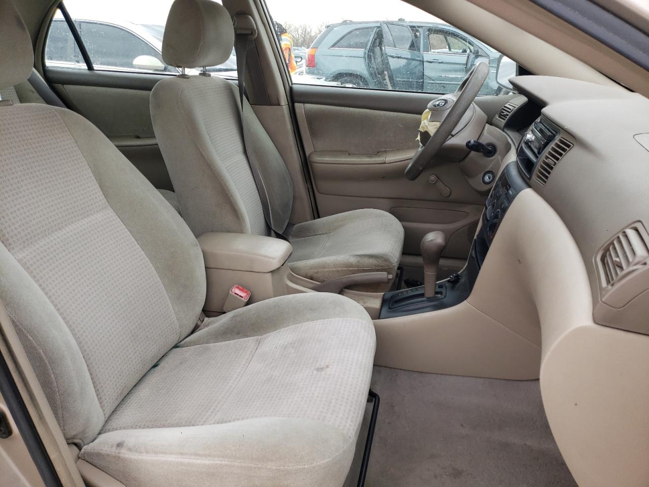 Photo 5 from auction – 2005 TOYOTA COROLLA with VIN 1NXBR32E05Z370952