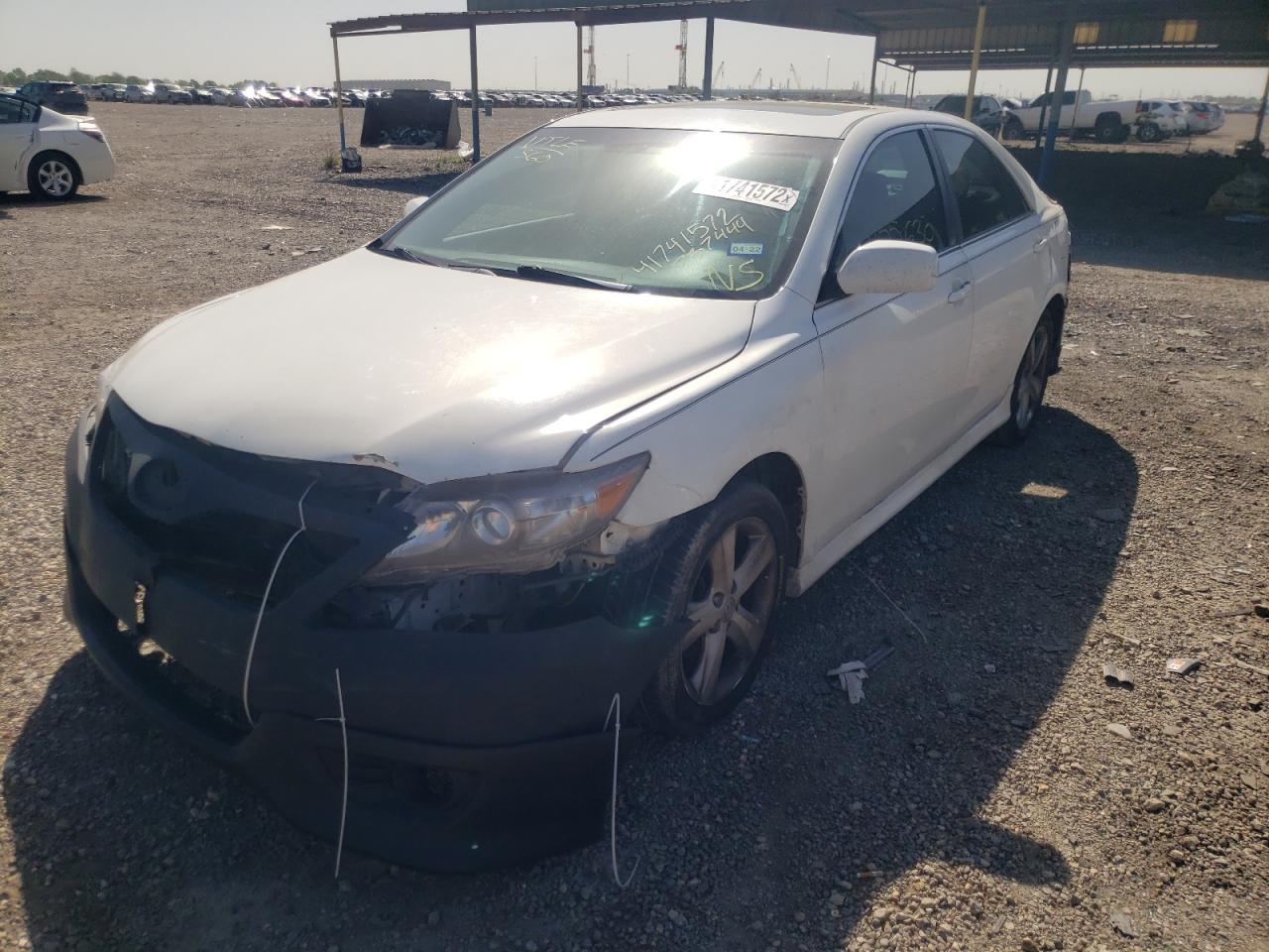 Photo 2 from auction – 2011 TOYOTA CAMRY BASE with VIN 4T1BF3EK1BU737444