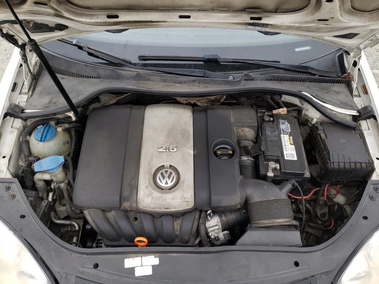 Photo 7 from auction – 2007 VOLKSWAGEN JETTA WOLF with VIN 3VWEF71K47M052734