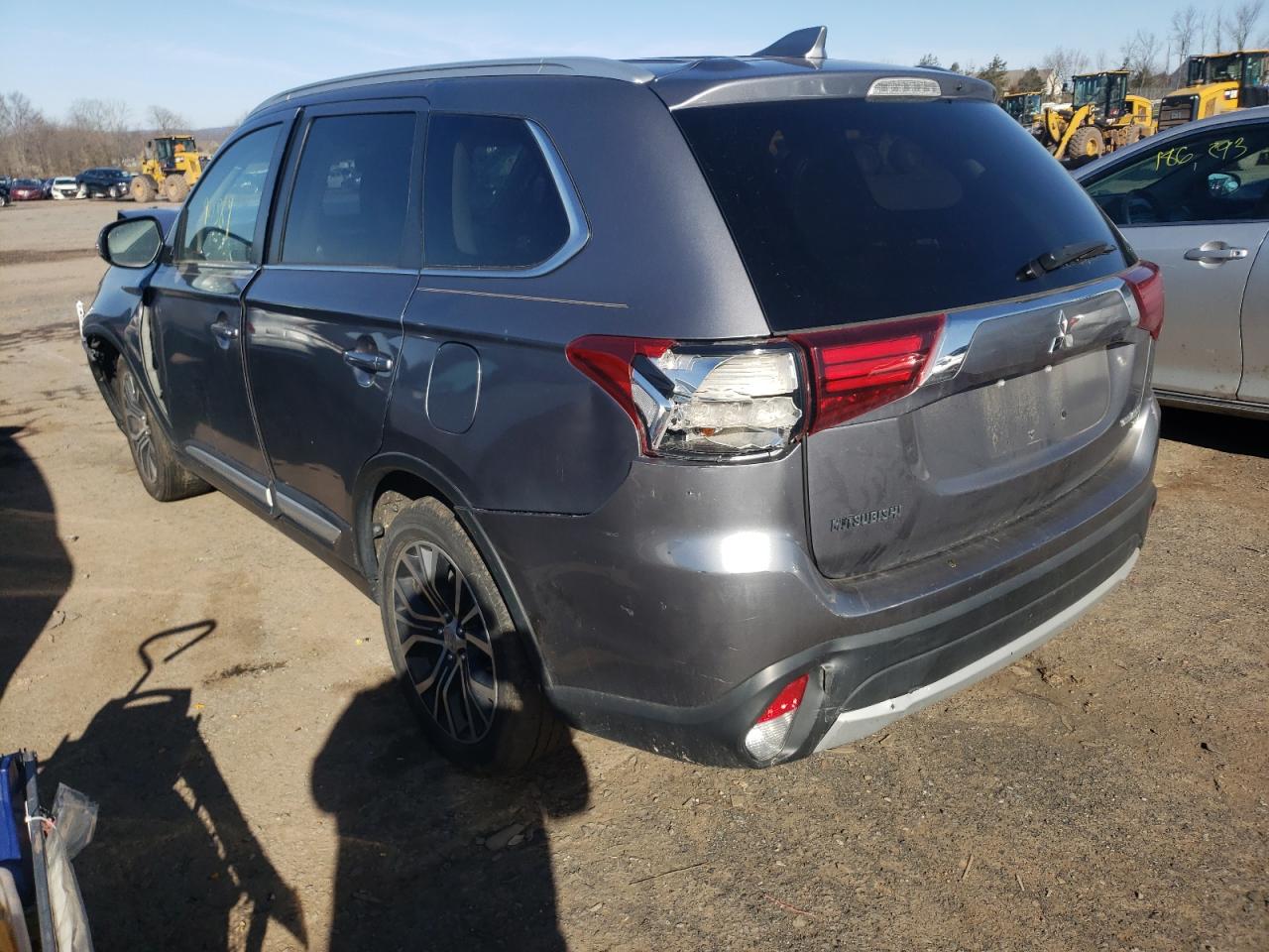 Photo 3 from auction – 2018 MITSUBISHI OUTLANDER with VIN JA4AD3A31JJ005796