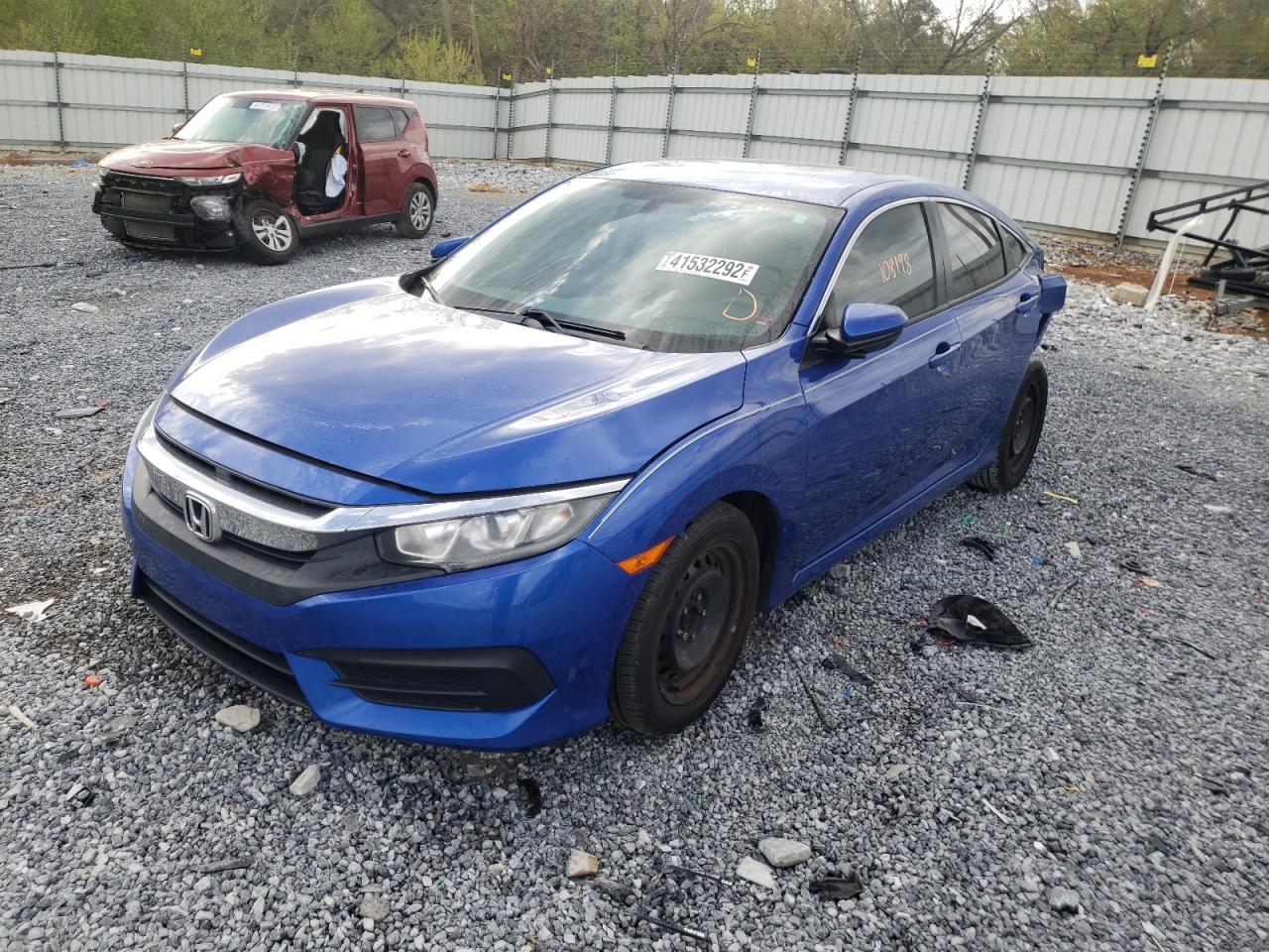 Photo 2 from auction – 2016 HONDA CIVIC LX with VIN 19XFC2F51GE062993