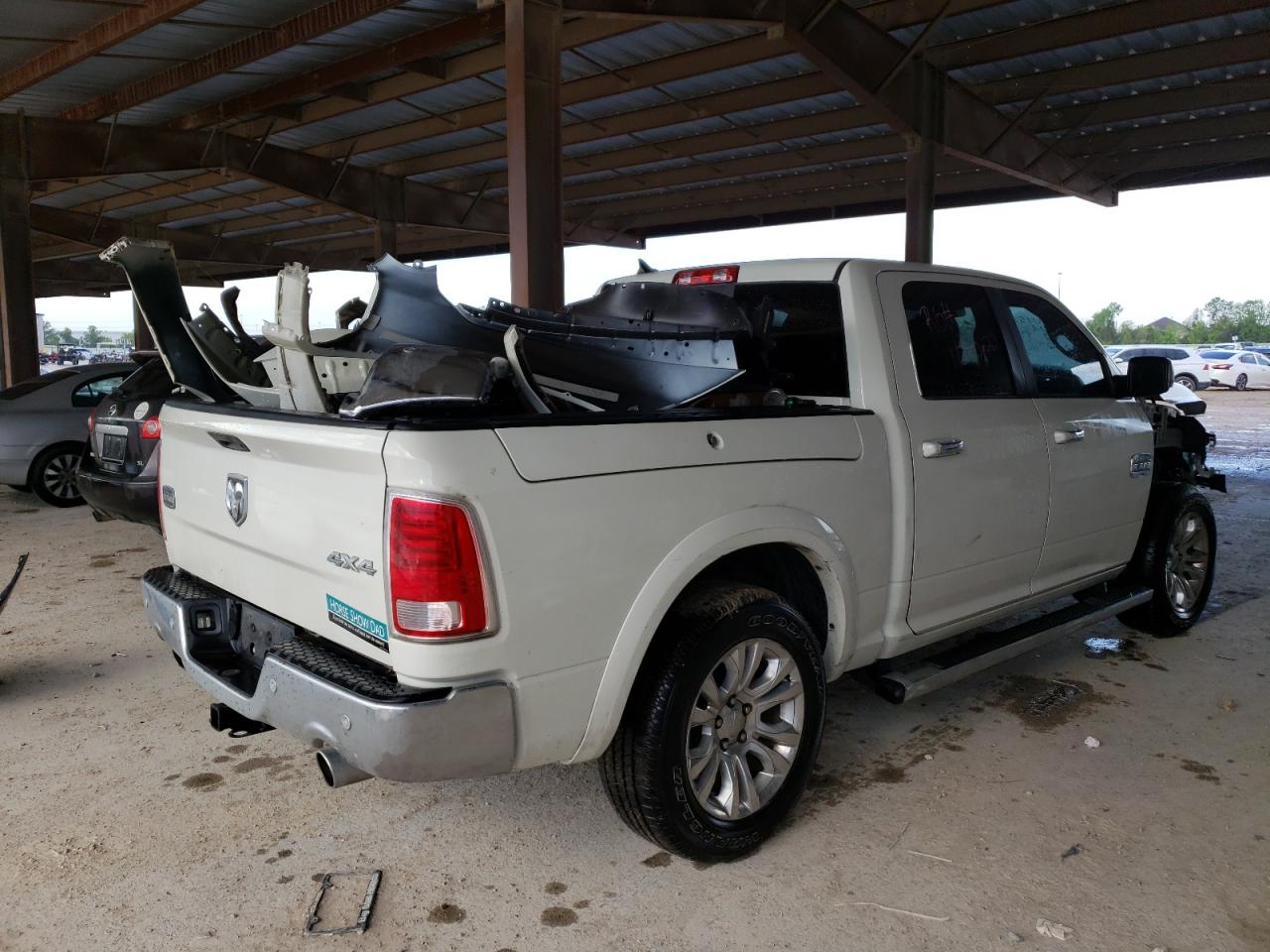 Photo 4 from auction – 2017 RAM 1500 LONGH with VIN 1C6RR7PT1HS523010