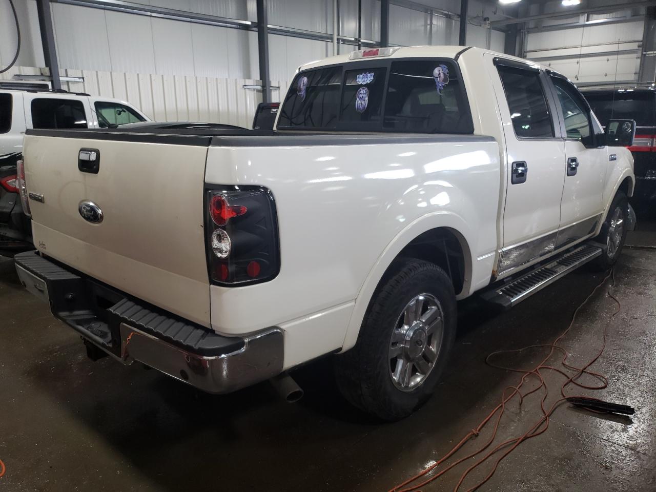 Photo 4 from auction – 2007 FORD F150 SUPER with VIN 1FTPW14V37FA75839