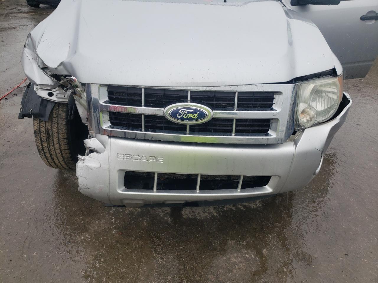 Photo 7 from auction – 2011 FORD ESCAPE XLS with VIN 1FMCU0C70BKB60828
