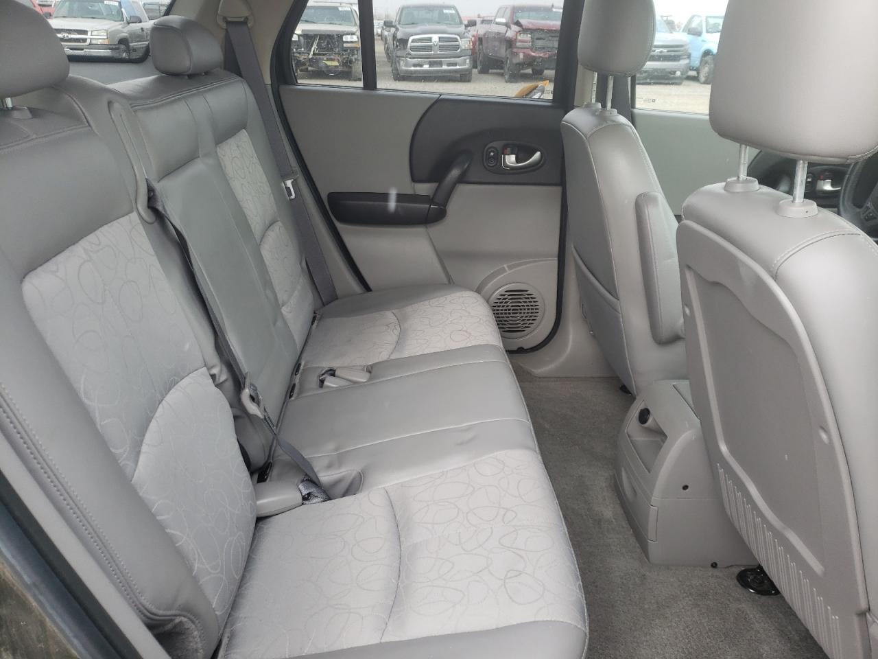 Photo 6 from auction – 2004 SATURN VUE with VIN 5GZCZ63474S856764