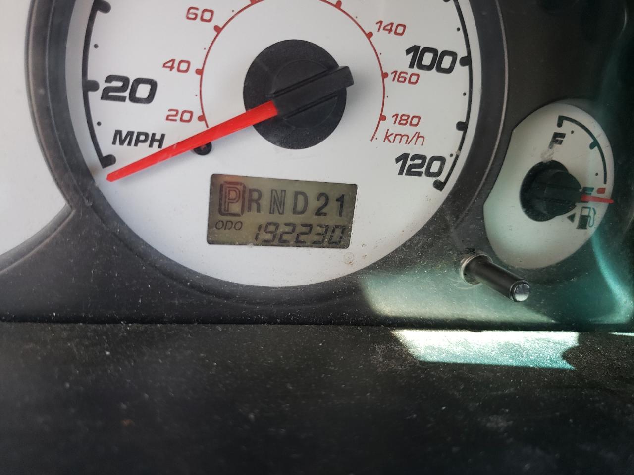Photo 8 from auction – 2003 FORD ESCAPE XLS with VIN 1FMYU02123KA25905