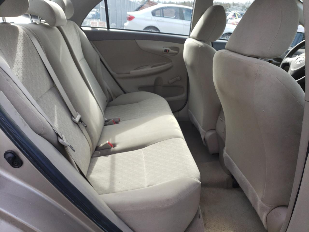 Photo 6 from auction – 2010 TOYOTA COROLLA BA with VIN 2T1BU4EEXAC331961