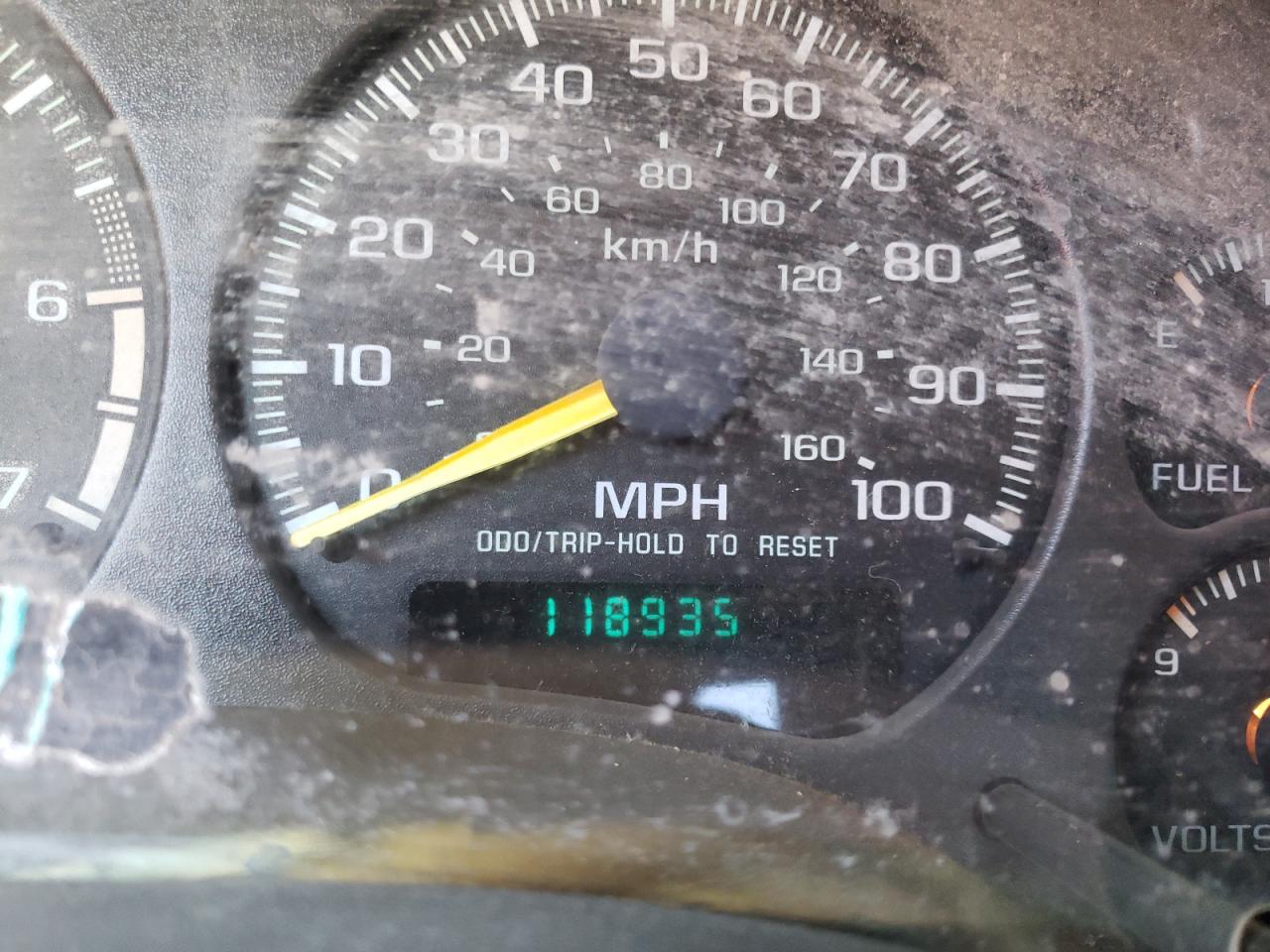 Photo 8 from auction – 2000 GMC SONOMA with VIN 1GTCS1949Y8111730