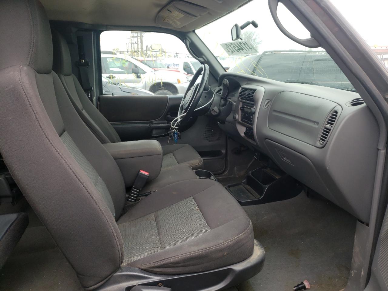 Photo 5 from auction – 2004 FORD RANGER SUP with VIN 1FTYR44U74PA49769
