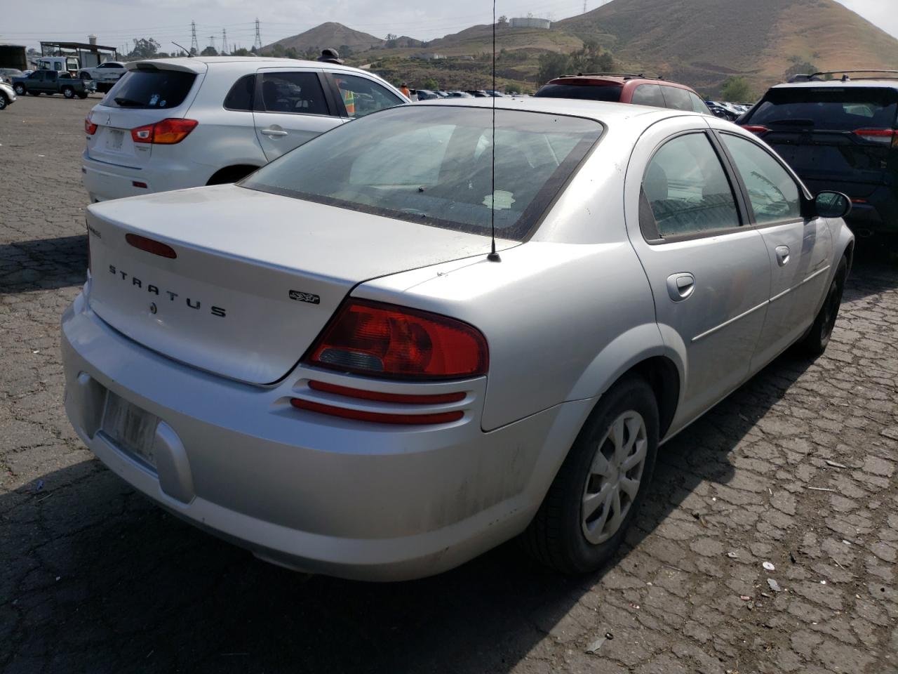Photo 4 from auction – 2006 DODGE STRATUS SX with VIN 1B3EL46R46N112582