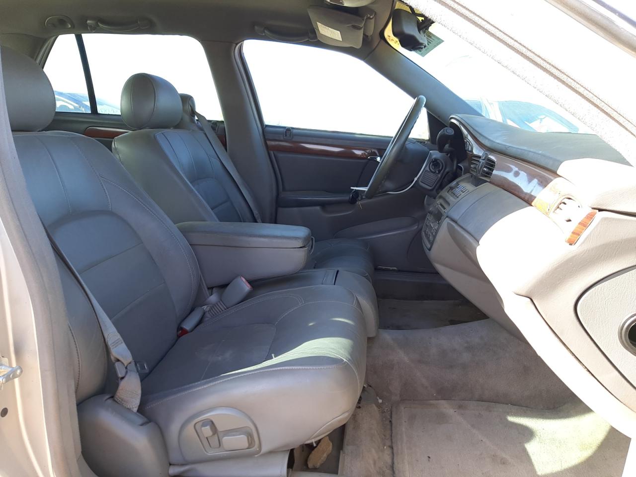 Photo 5 from auction – 2004 CADILLAC DEVILLE with VIN 1G6KD54Y04U257235