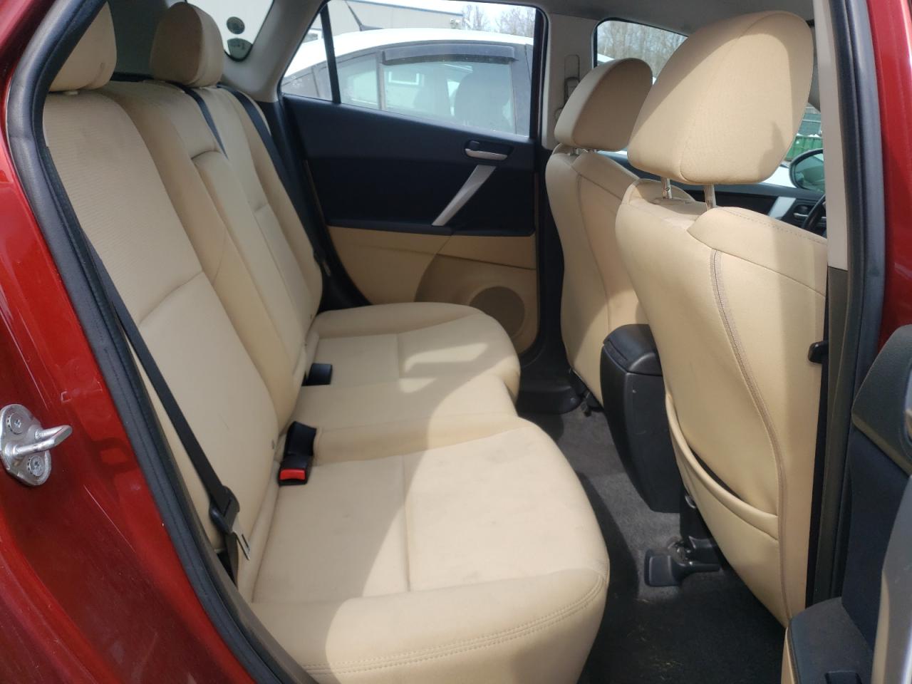 Photo 6 from auction – 2011 MAZDA 3 S with VIN JM1BL1K63B1419173