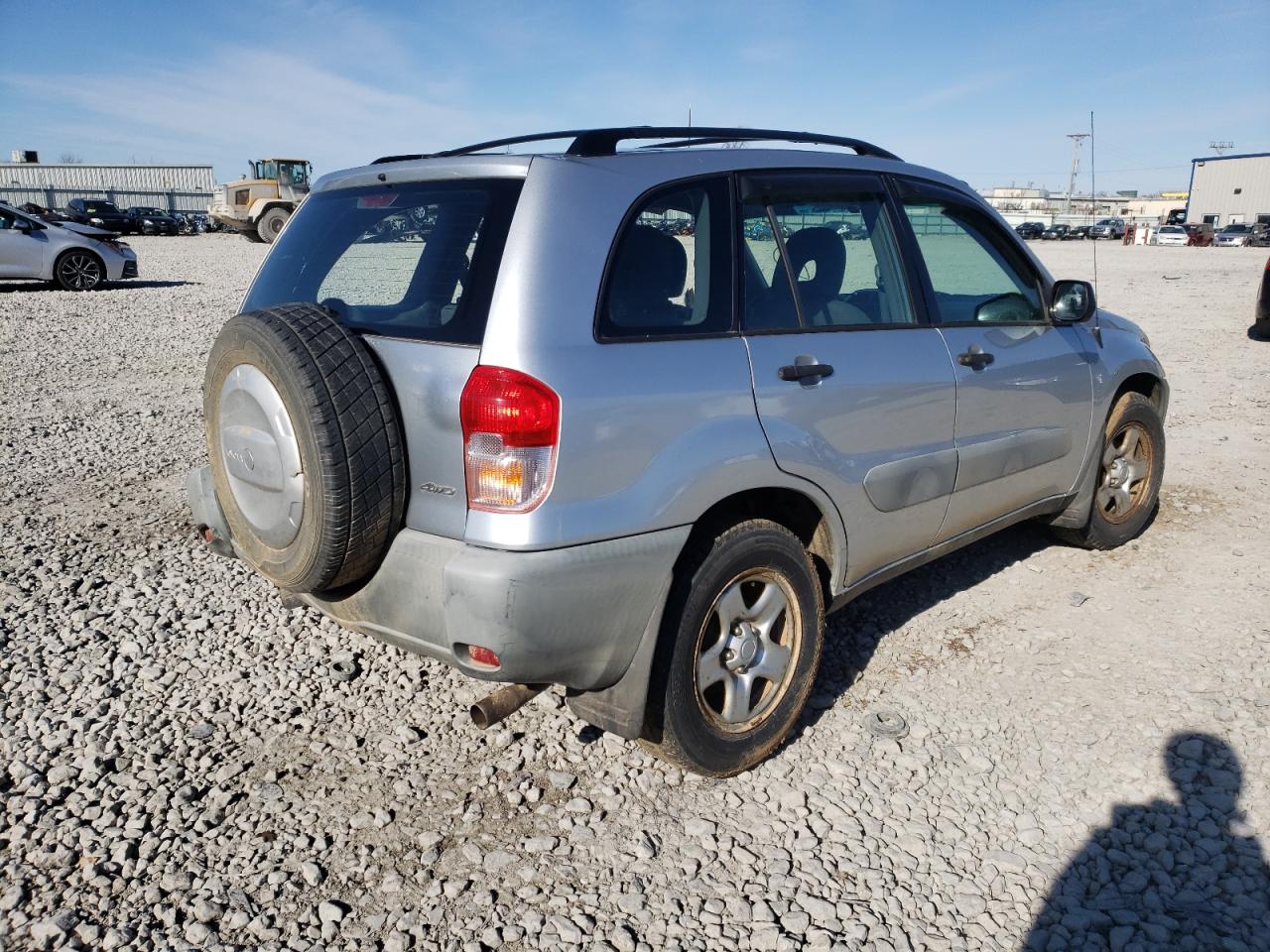 Photo 4 from auction – 2001 TOYOTA RAV4 with VIN JTEHH20V410062971