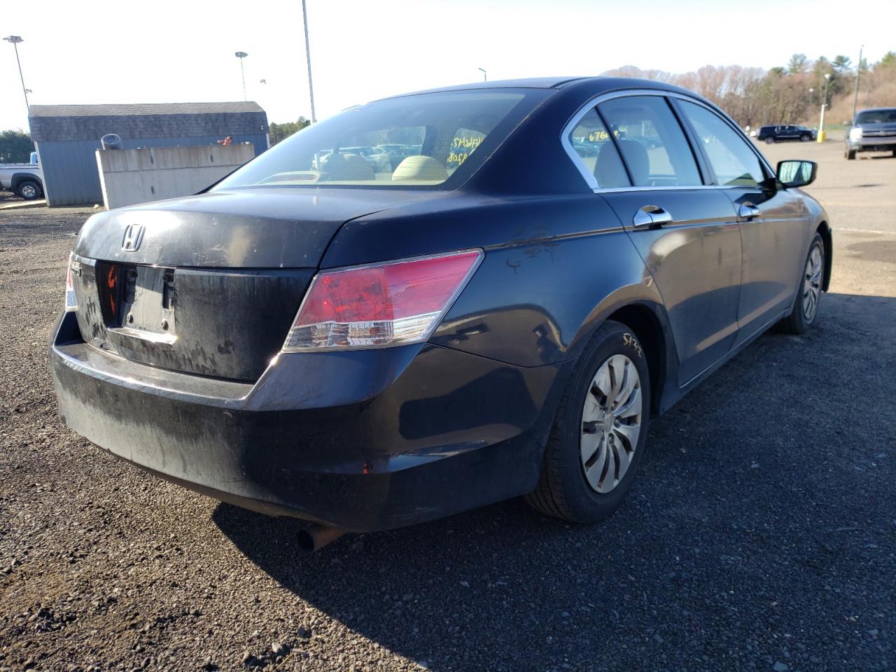 Photo 4 from auction – 2010 HONDA ACCORD LX with VIN 1HGCP2F35AA087056