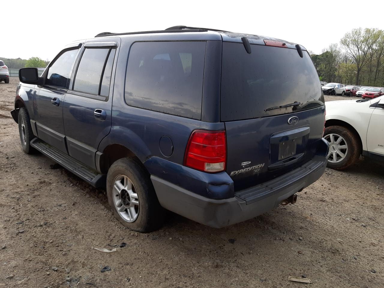 Photo 3 from auction – 2003 FORD EXPEDITION with VIN 1FMRU15LX3LA51489