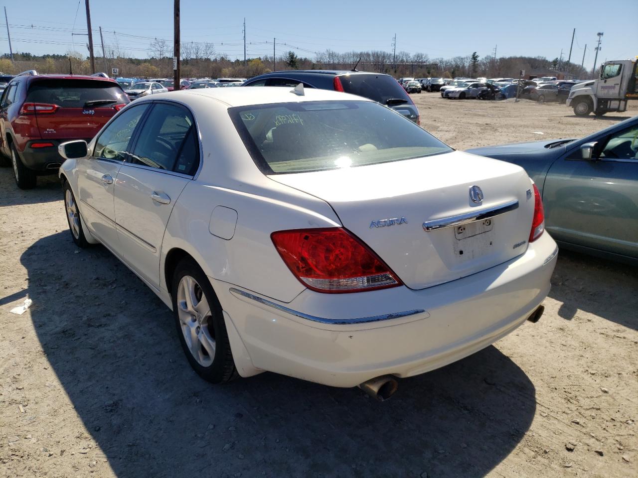 Photo 3 from auction – 2006 ACURA RL with VIN JH4KB16526C010126