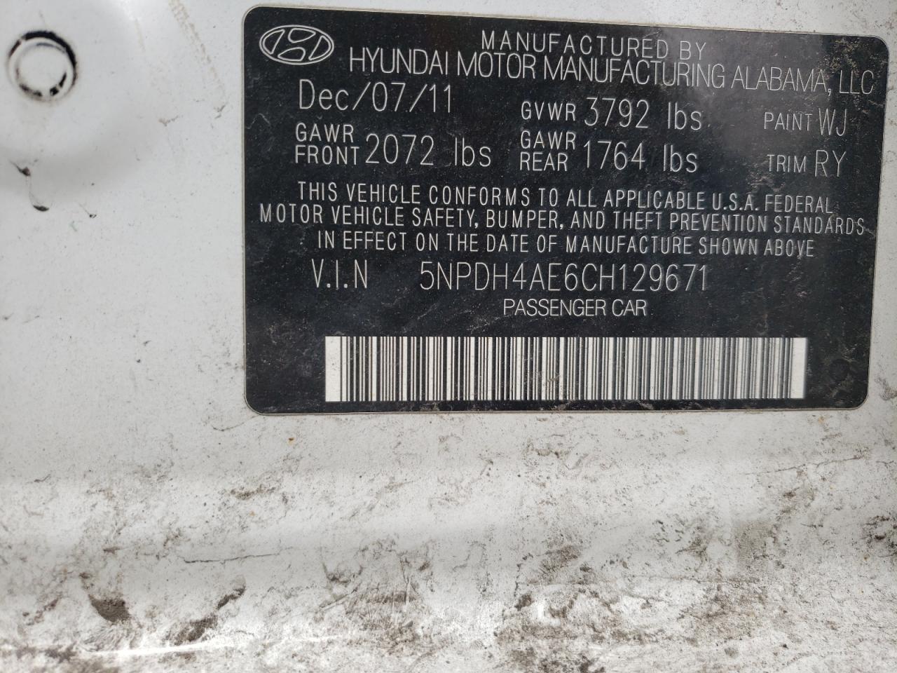 Photo 10 from auction – 2012 HYUNDAI ELANTRA GL with VIN 5NPDH4AE6CH129671