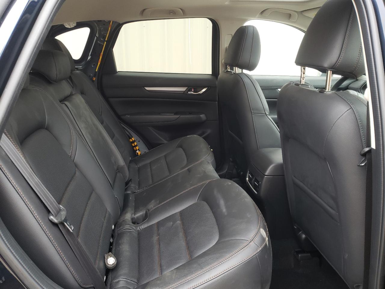 Photo 6 from auction – 2021 MAZDA CX-5 TOURI with VIN JM3KFBCM0M1329063