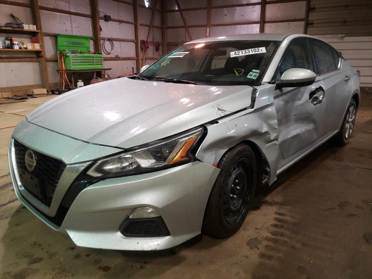 Photo 2 from auction – 2020 NISSAN ALTIMA S with VIN 1N4BL4BV3LC177523