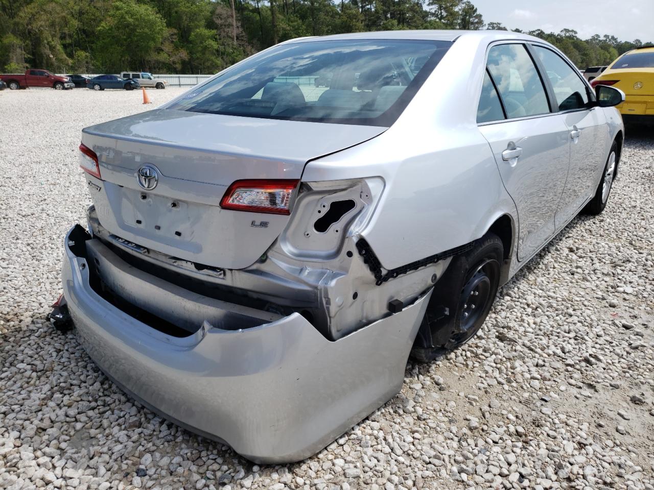 Photo 4 from auction – 2014 TOYOTA CAMRY L with VIN 4T4BF1FK2ER413108