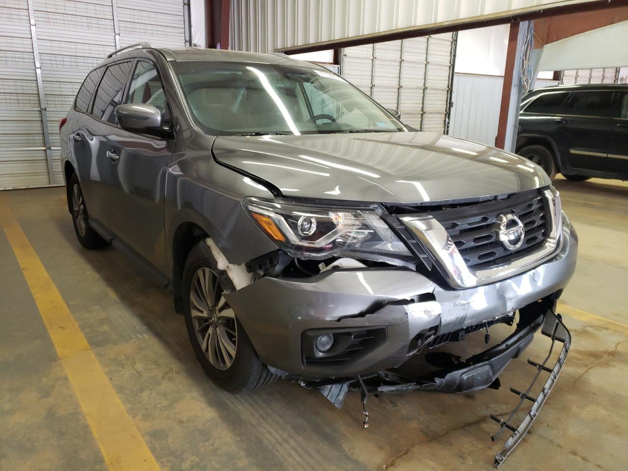 NISSAN PATHFINDER 2018 with VIN 5N1DR2MNXJC669347 - Photo from auction